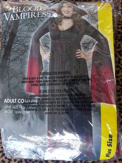 Plus Size Vampiress Costume 45.00