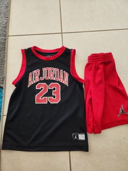 Kid's clothes