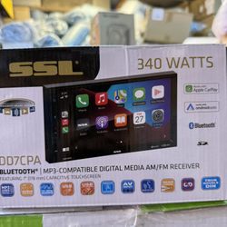 Sound Storm Laboratories DD7CPA Apple CarPlay/Android Auto Car Multimedia Player
