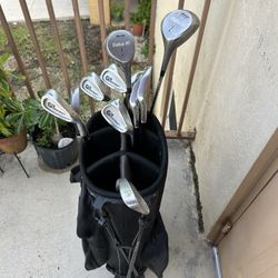 Golf Club Set With Bag And Balls