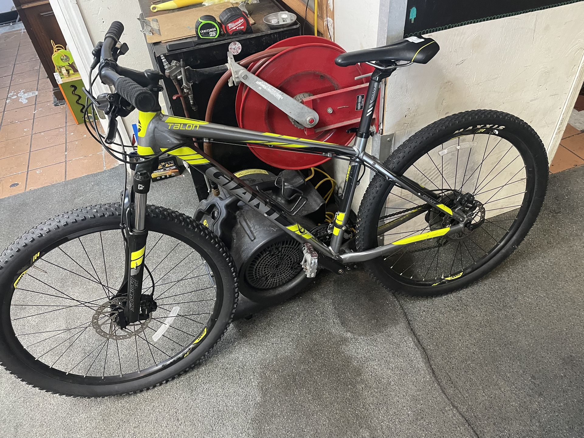 Giant Talon 4 2016 27.5”