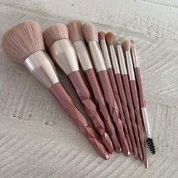 Makeup Brushes 