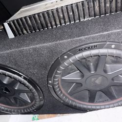 Kicker Speaker Bass 15’ With Amp 2400