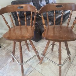 2 Wooden Highchairs / bar stools