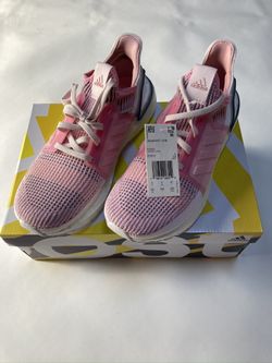 Adidas UltraBoost 19 Pink -New- size 11