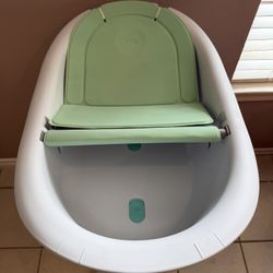 FridaBaby 4-in-1 “Grow with Me” Baby Bath Tub