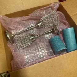 Assorted glass home goods 