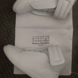 White Maison Margiela Futures