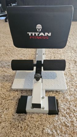 Titan Fitness Sissy Squat