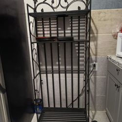Iron Metal Bakers Rack 
