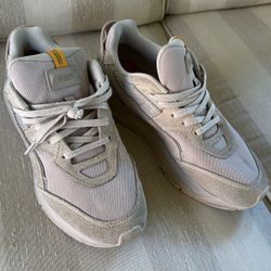 Shoes Size 10