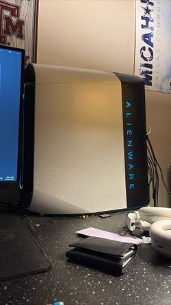 Prebuilt Gaming PC Alienware Aurora R11
