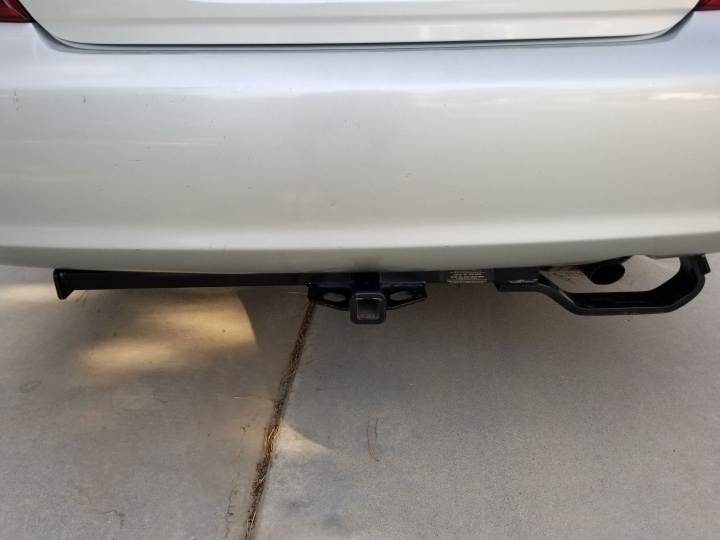 Toyota Camry Tow Hitch for Sale in Beaumont, CA OfferUp