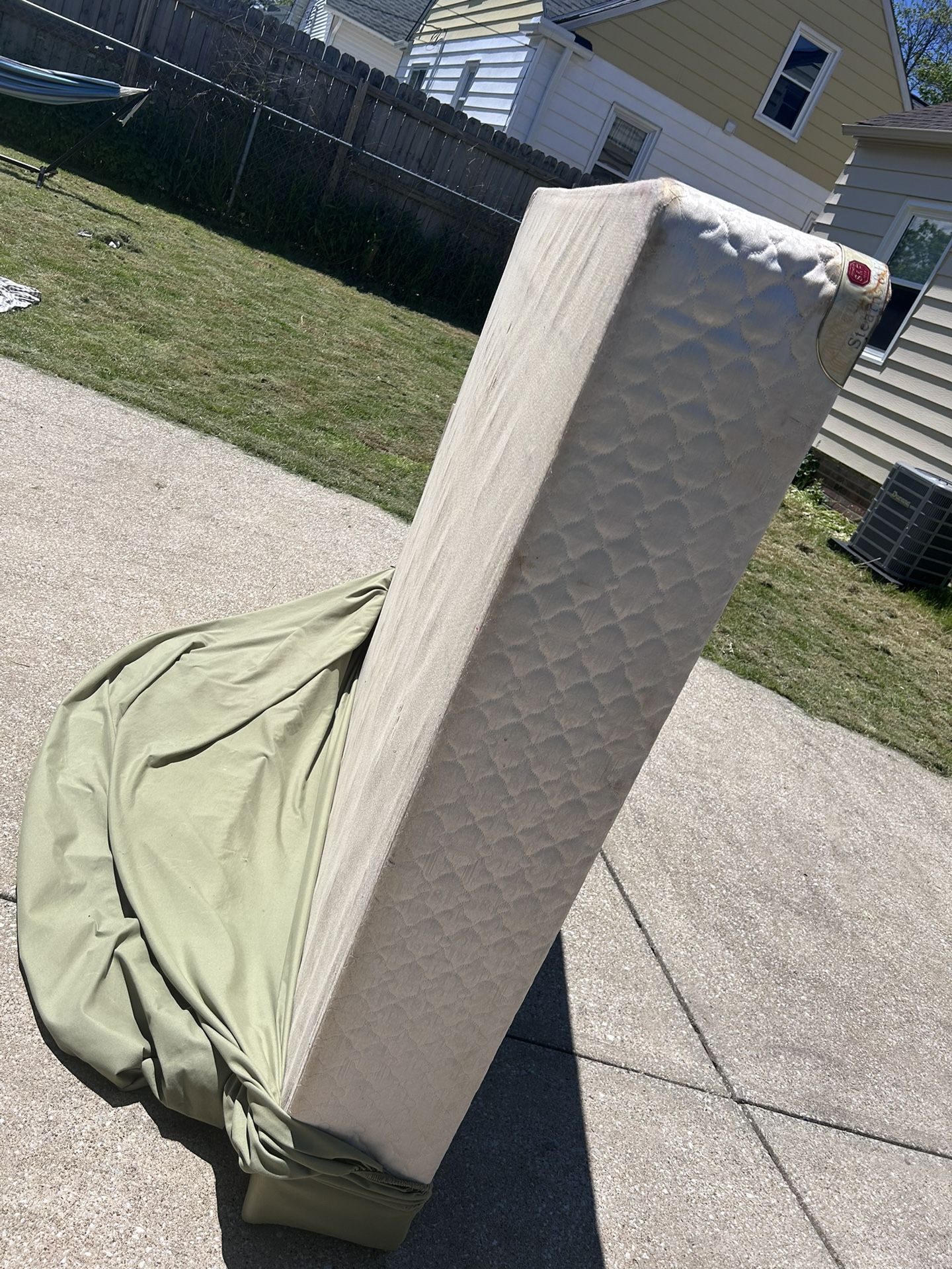 8” Queen Box Spring