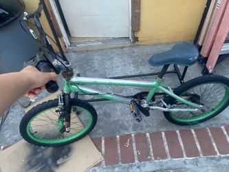 Huffy bike bmx styled