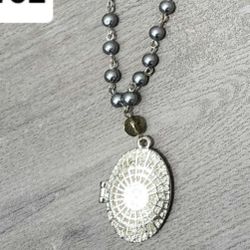 Locket Necklace 