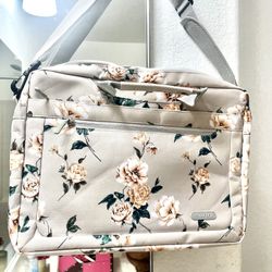 Large laptop, computer bag with adjustable straps brand new