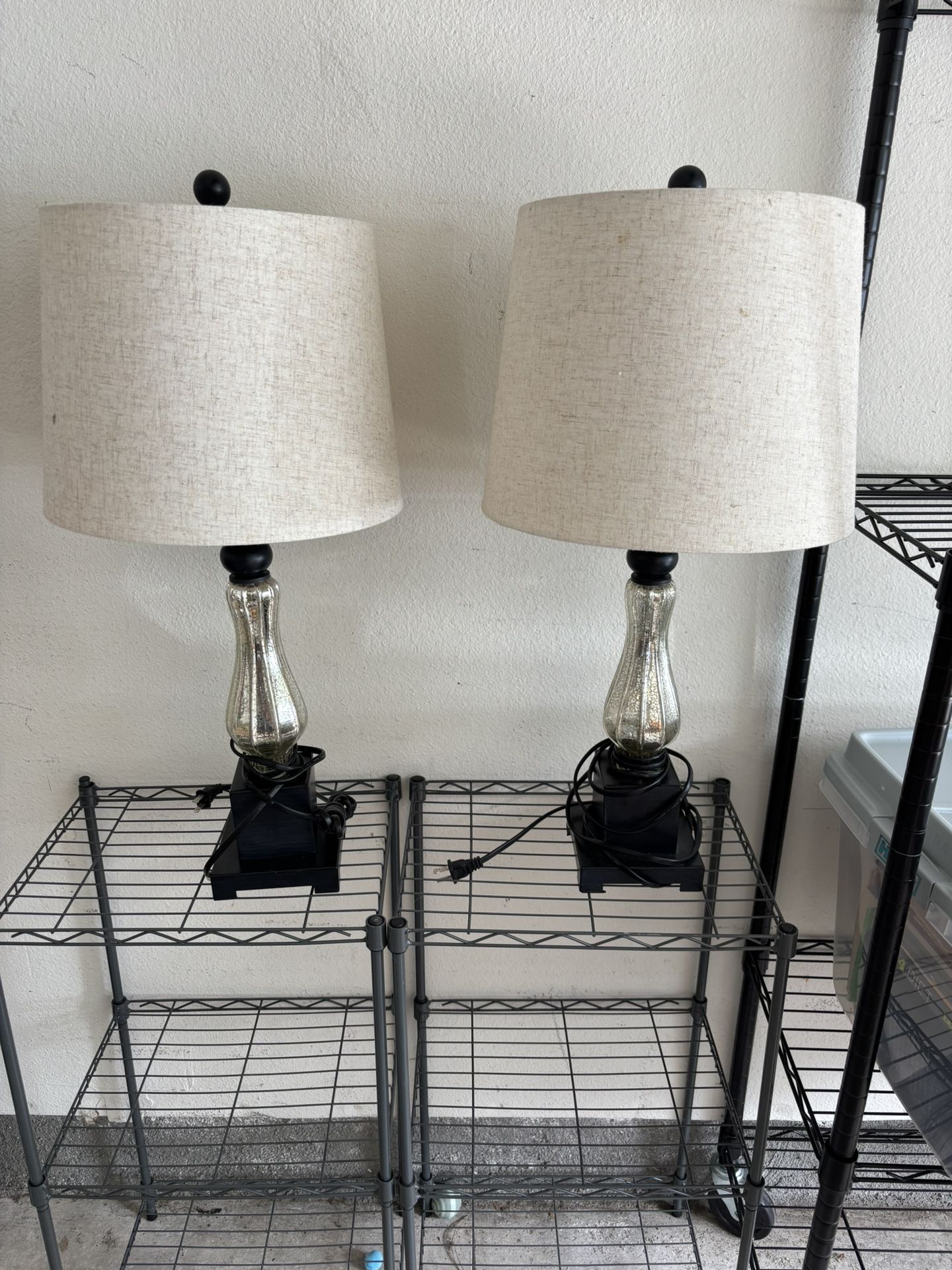 Lamps (set of 2)