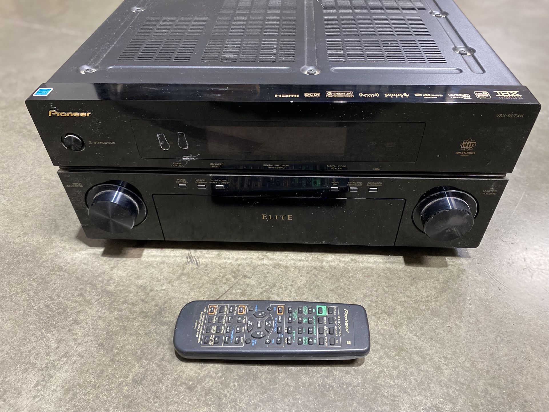 Pioneer Elite 130 Watt x 7 THX Surround Sound Receiver