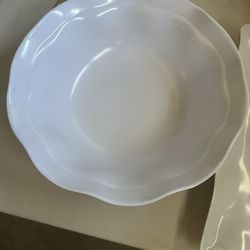 Plastic Bowl And Platter