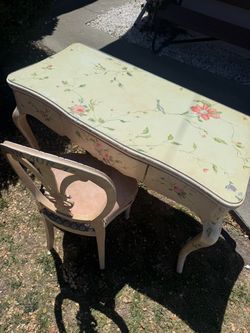 Desk