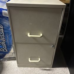 File cabinet 2 drawer