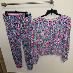 Women’s Size Large Lilly Pulitzer Pants & Top