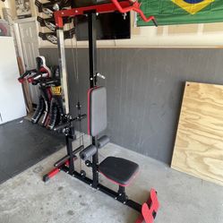 Lat Pull Down Machine