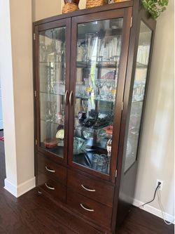 China cabinet