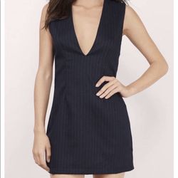 NWOT Women’s Dress Size Small 