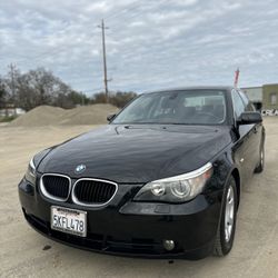 2004 BMW 525i