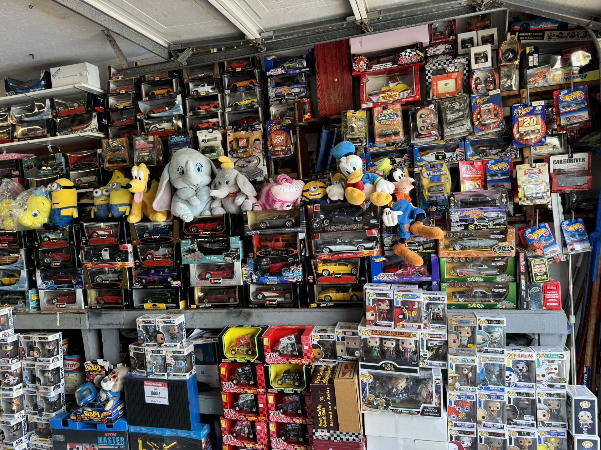 The Toy Vault Garage! Diecast Cars & Trucks, Artwork, Funko’s, NASCAR’s & Plushies