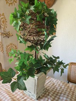 Faux Ivy Topiary with Grapevine Ball