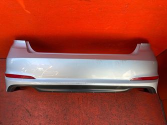 2015 - 2017 Hyundai Sonata Limited/SE/Sport Rear Bumper Cover OEM 86611-C2000