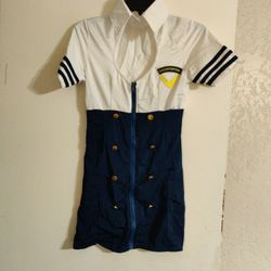 Costo me De Marin Tiene Su Gorra ,Corbata Y Guantes.$25 