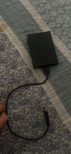 External hard drive 2TB