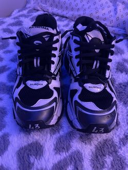 Black and white Balenciaga runners