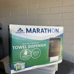 Marathon Towel Dispenser - NEW