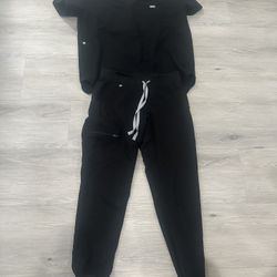Black Fig Scrubs Set Size S