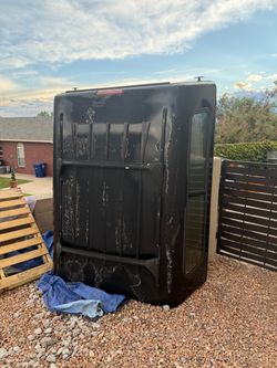 Camper shell