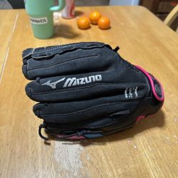 Mizuno Finch 11.5” Left Hand Throw Fastpitch Glove GPP 1155F2 LHT Youth Pink