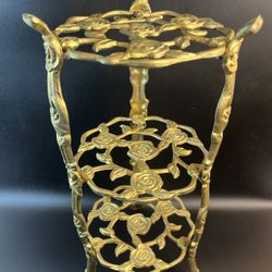 Vtg Gold Cast Metal 3 Tier Plant Stand Side Table Hollywood Regency Ornate Rose
