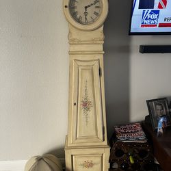 Ethan Allen Grandmother Clock