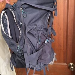REI used Traverse 65 Backpack 