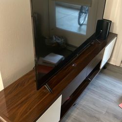 Retro TV Stand + Free 55’ TCL Smart TV