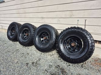 33's on 5x4.5 Ford Ranger Jeep Cherokee Wheels