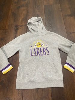 Boys gray NBA  lakers hoodie sweater size 14/16 #23