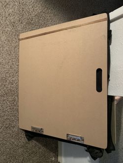 Sketch and tote board! Like new!