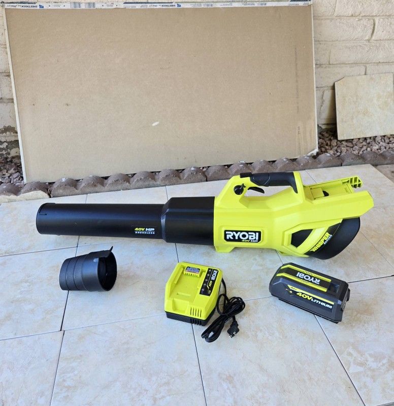 RYOBI 40V HP Brushless Whisper Series Leaf Blower KIT 650 CFM 160 MPH