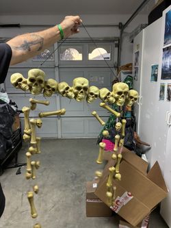 Halloween Skull activated curtain